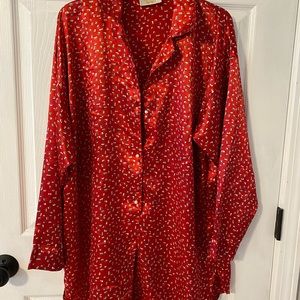 Victoria Secret long sleeve night gown size M/L